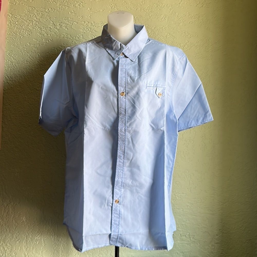 Men's Casual Short Sleeve Button Down Shirt Pale Blue Size XL Unbranded